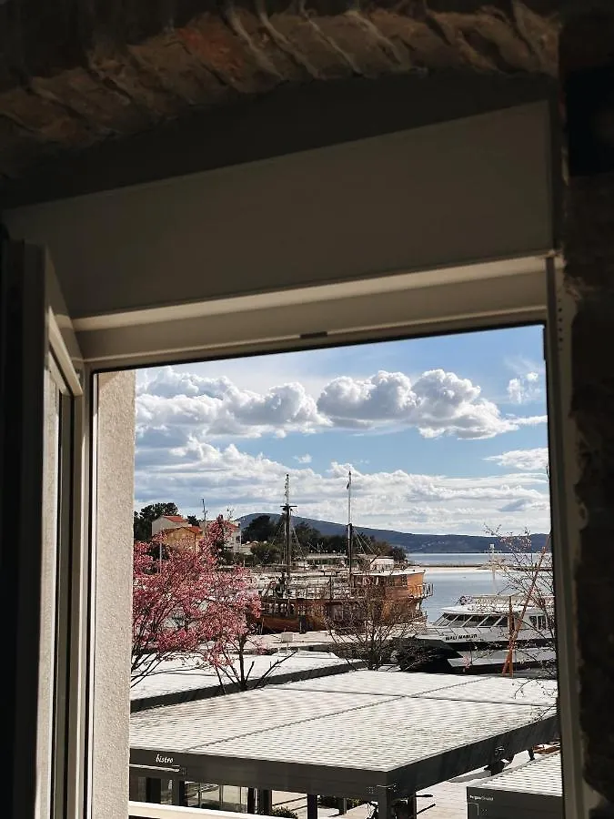Apartment Picasso Selce Kroatien